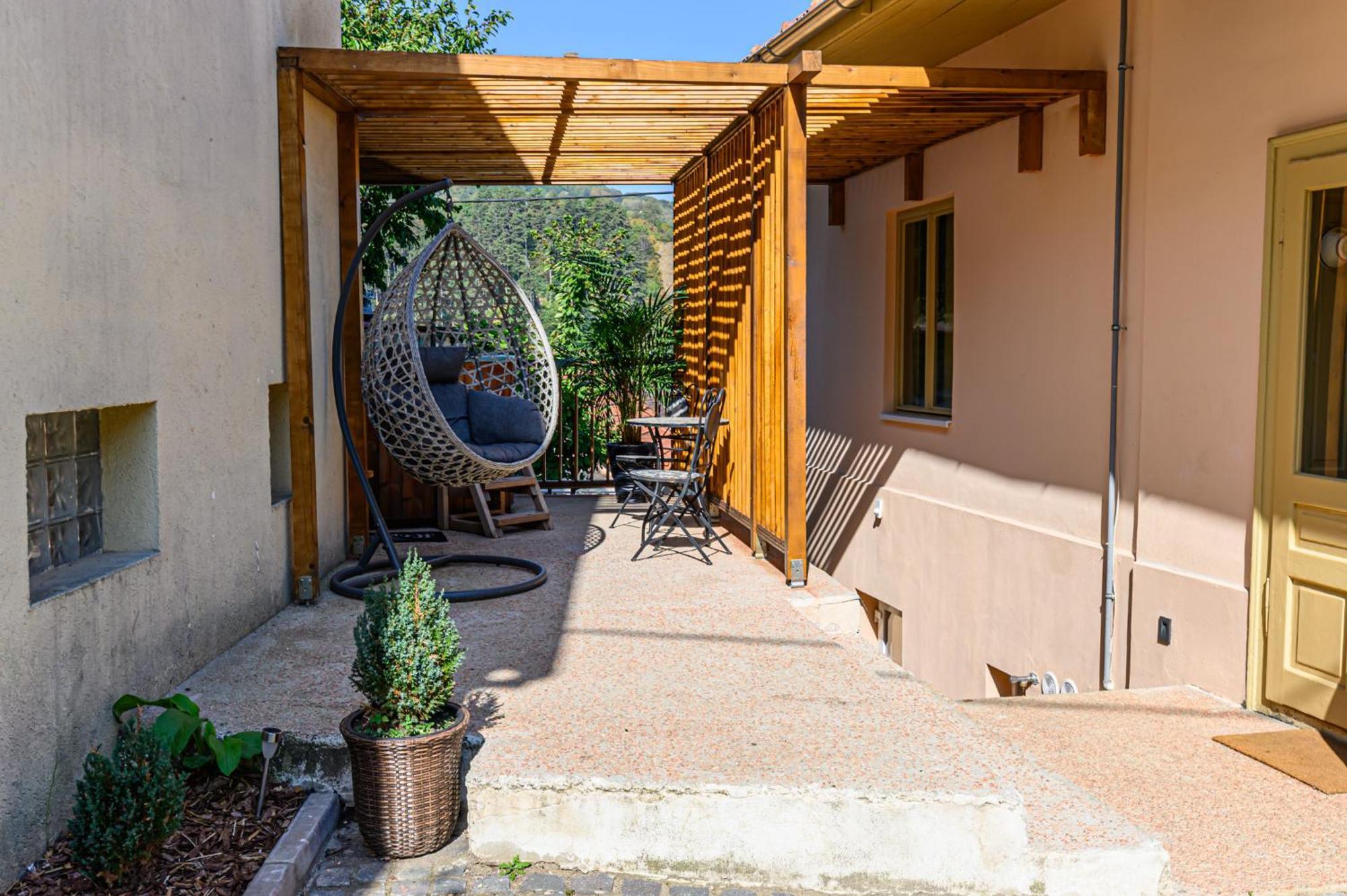 Lagom - Hot Tub Hideout Brasov Exterior photo