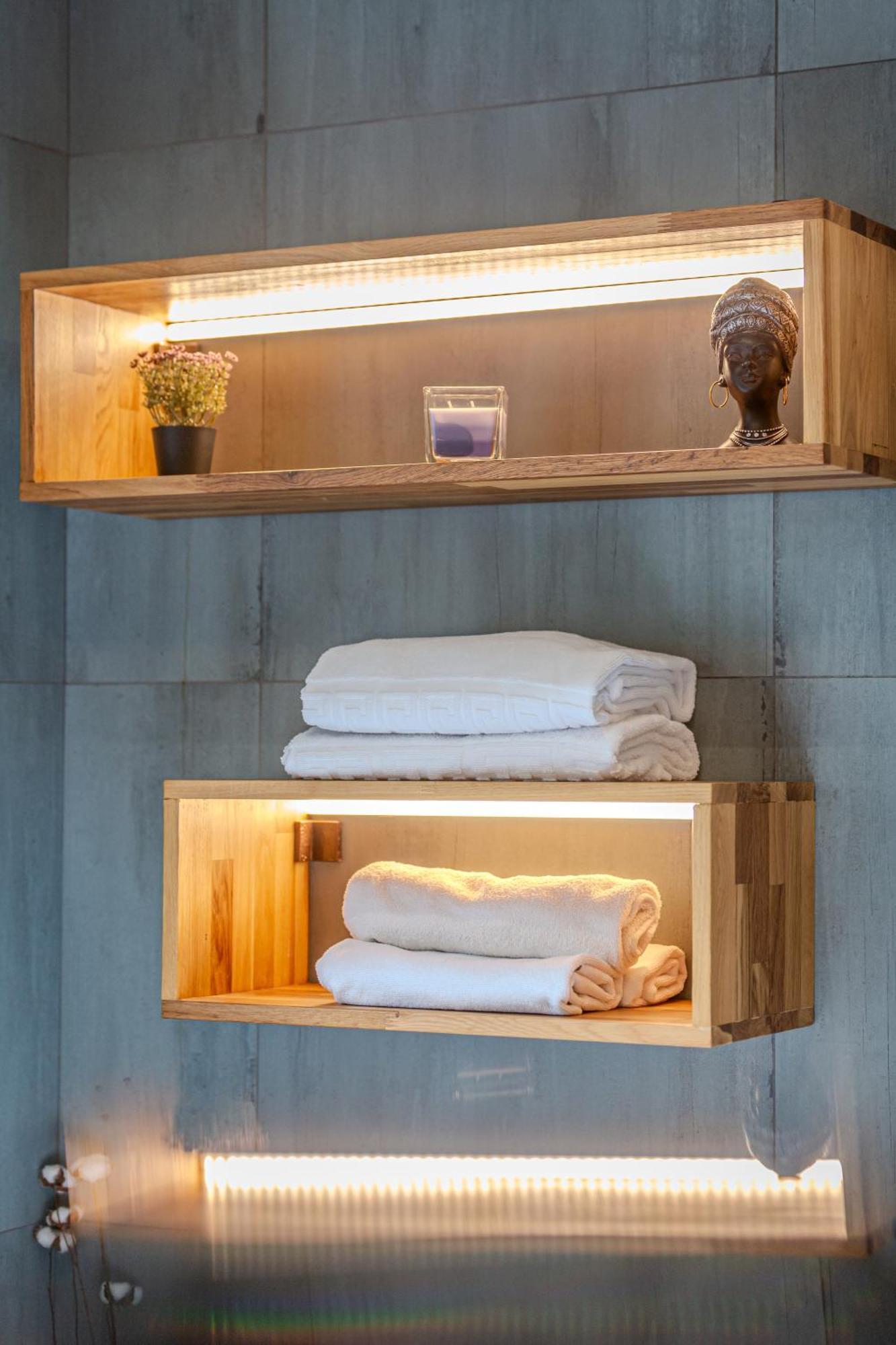 Lagom - Hot Tub Hideout Brasov Exterior photo